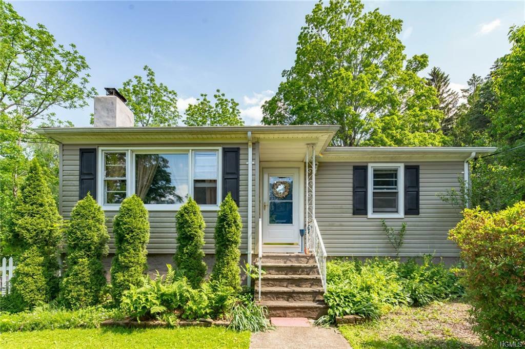 Property Photo:  15 Rancho Drive  NY 10567 