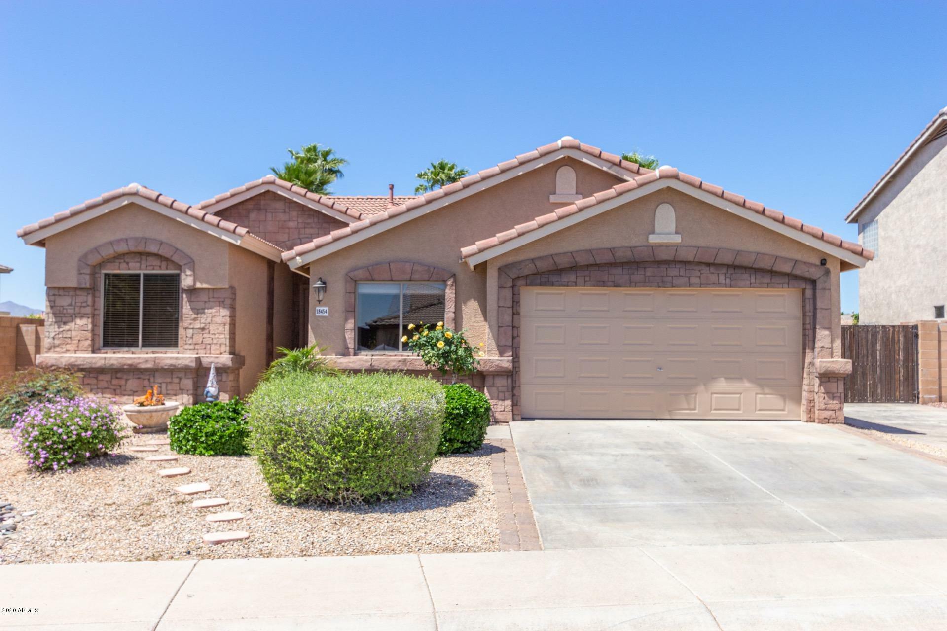 Property Photo: 18454 N 167th Lane AZ 85374