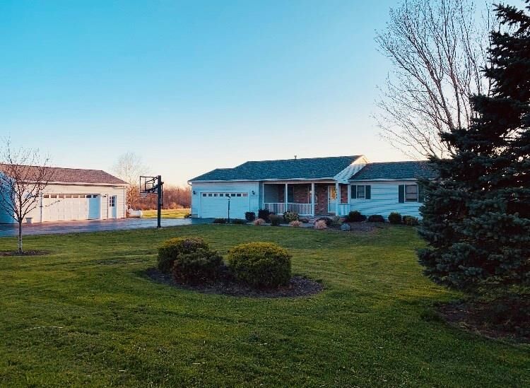 Property Photo: 2044 Edwards Rd Road NY 13165