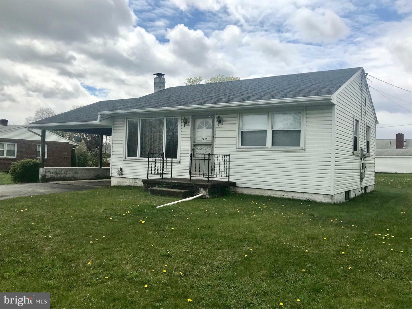 Property Photo: 1510 Pottsville Pike PA 19555