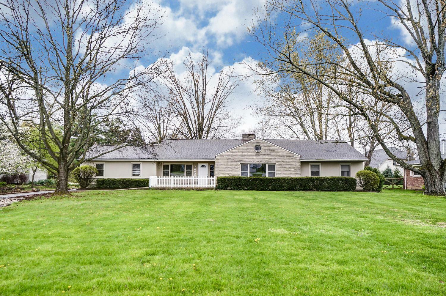 Property Photo:  6620 Worthington Galena Road  OH 43085 