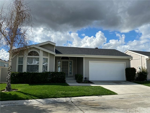 Property Photo:  20084 Crestview Drive  CA 91351 