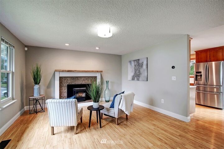 Property Photo: 703 20th Street WA 98290