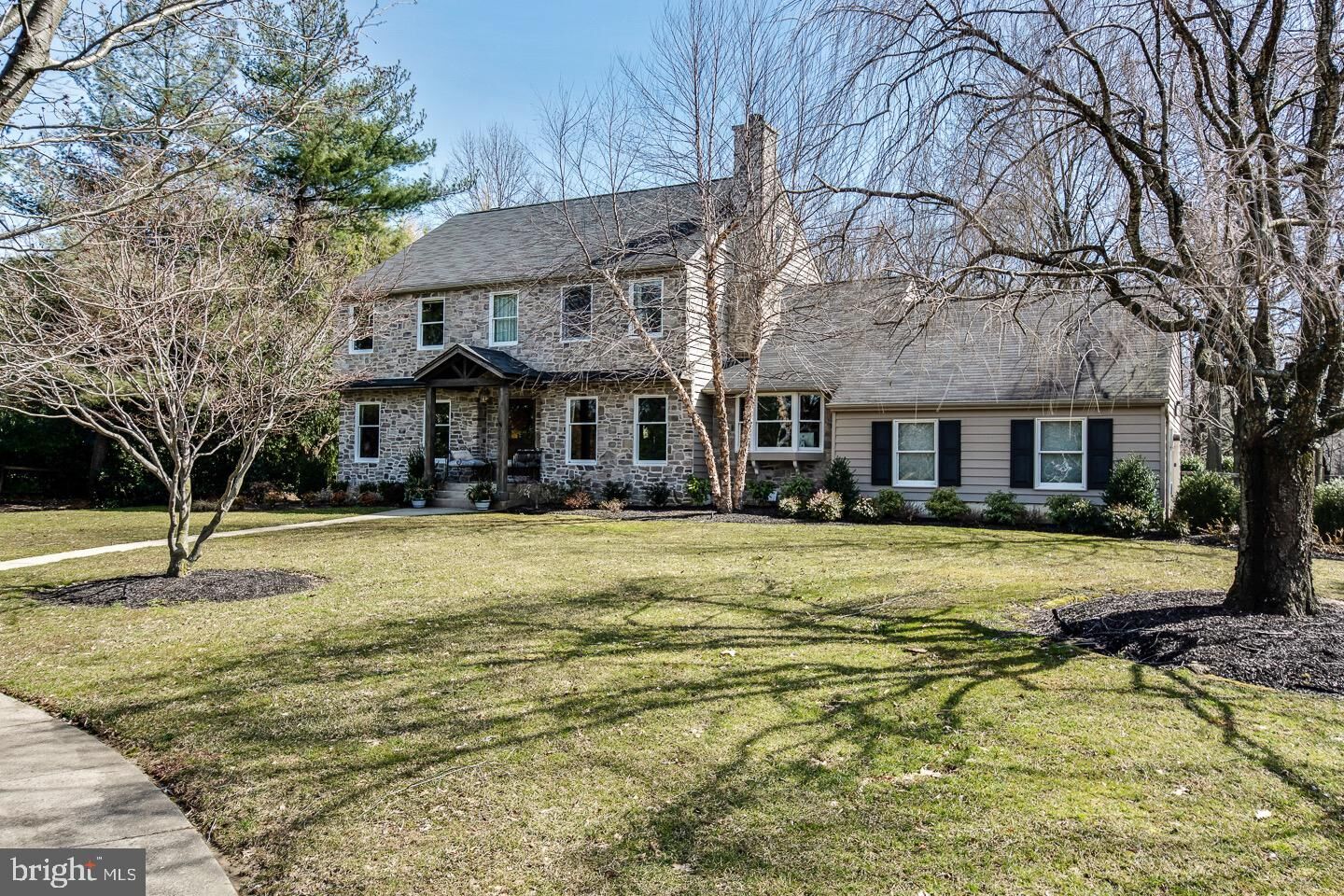 Property Photo:  2 Bridlewood Court  NJ 08057 
