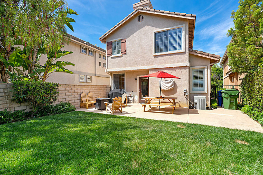 Property Photo: 3120 La Casa Court CA 91362