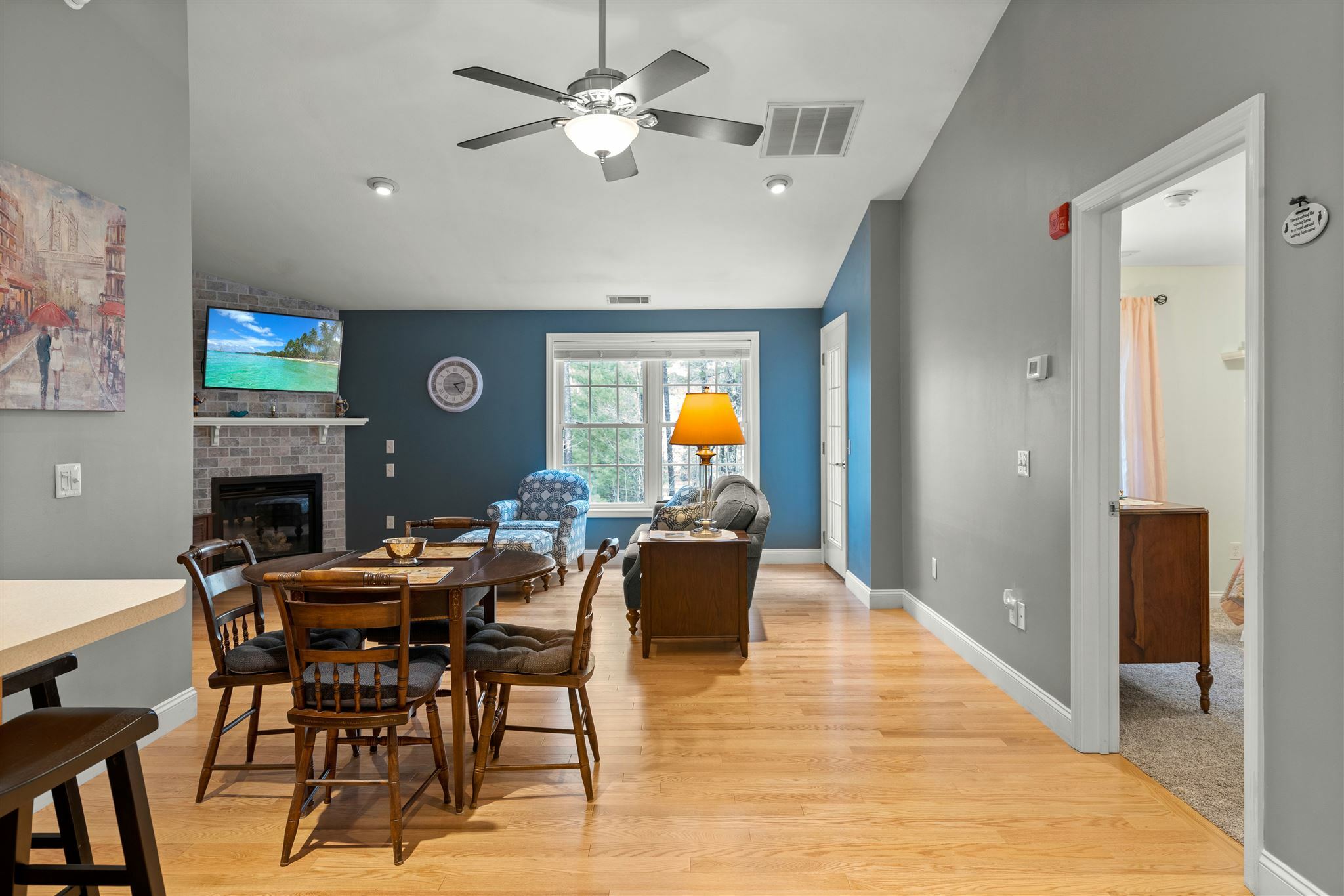 Property Photo: 16 Vista Ridge Drive 236 NH 03053
