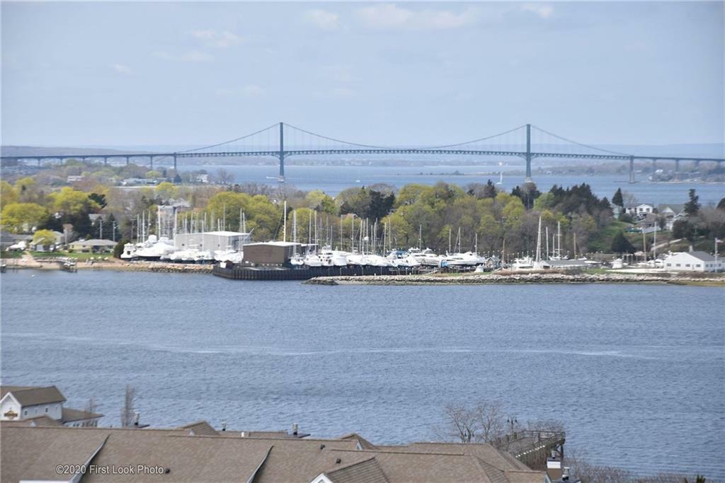 Property Photo:  71 Starboard Dr, Unit#370  RI 02878 