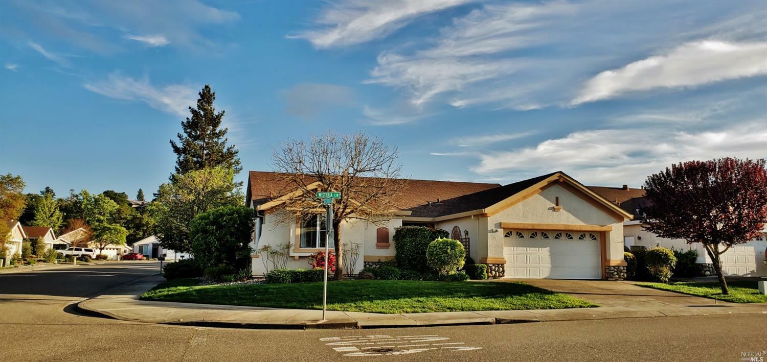 Property Photo: 101 Wisteria Circle CA 95425