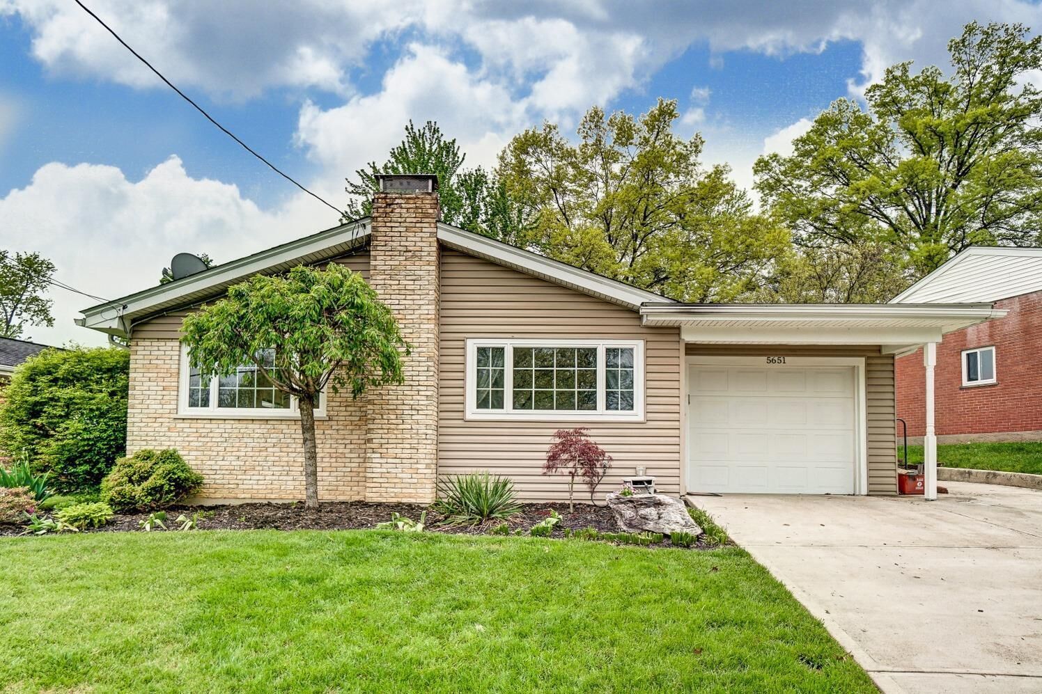 Property Photo:  5651 Sprucewood Dr  OH 45239 