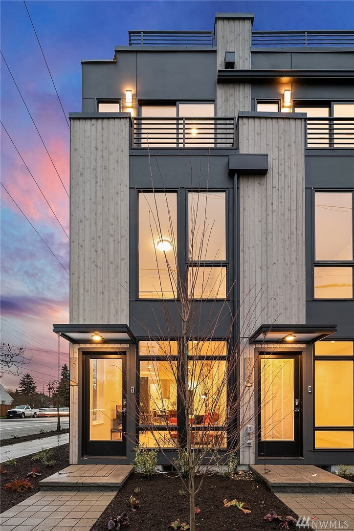 Property Photo: 801 F NW 50th St WA 98107