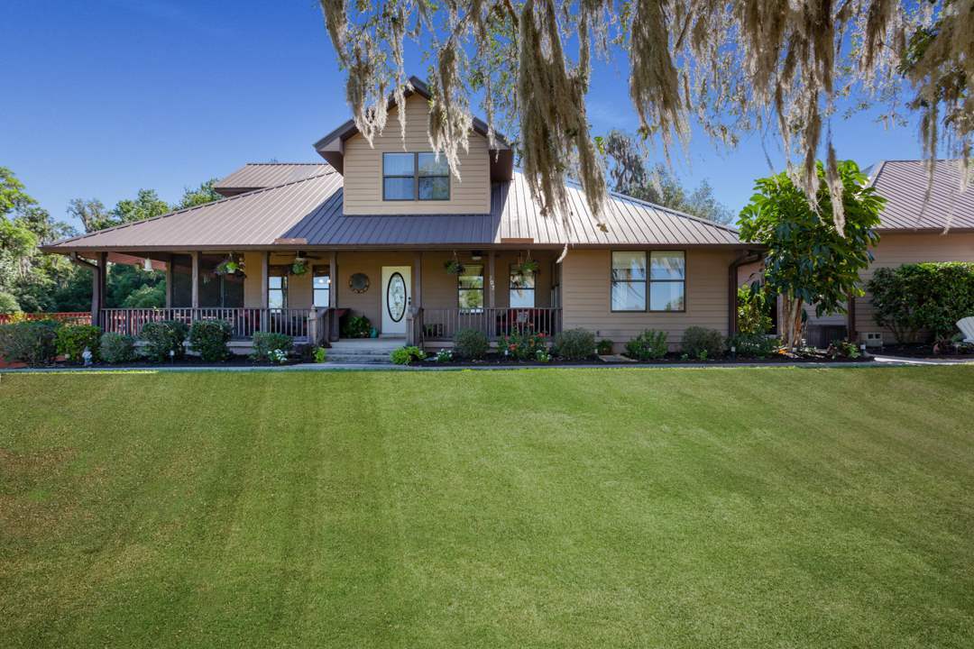 Property Photo:  207 River Drive  FL 32131 
