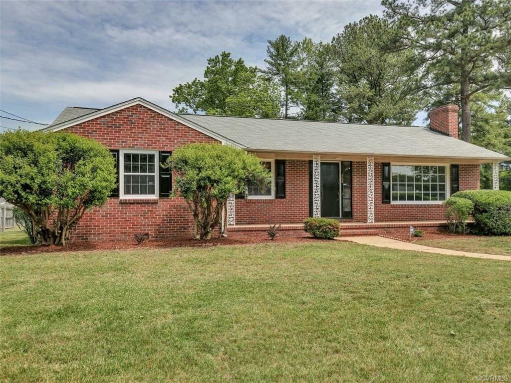 Property Photo:  508 Walnut Avenue  VA 23834 