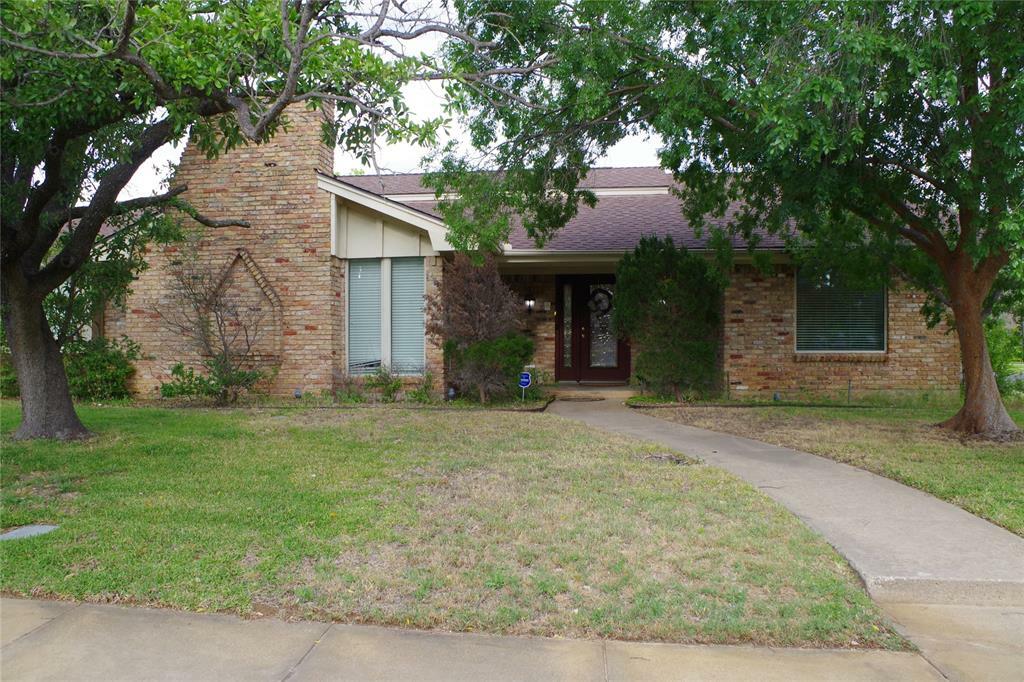 Property Photo:  1601 Trail Glen Court  TX 76013 