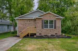 Property Photo: 210 N Everett High Rd TN 37804