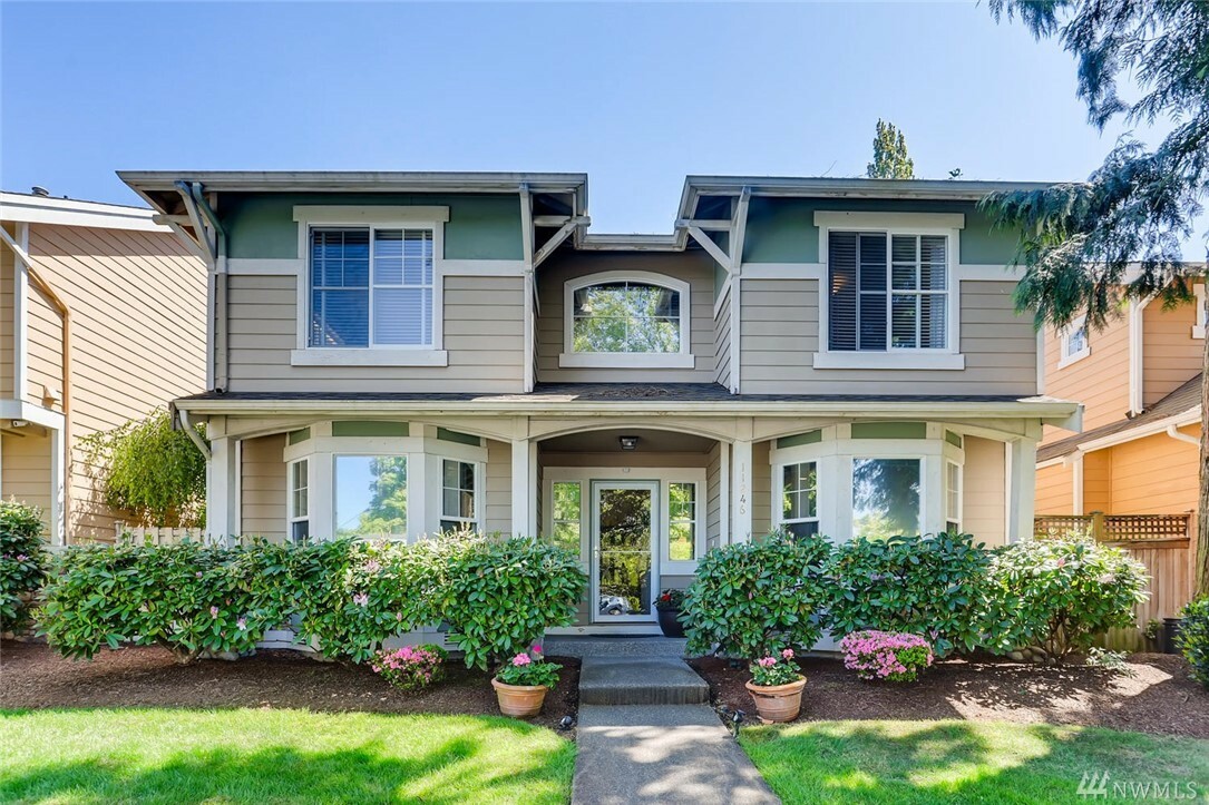 Property Photo: 11246 Slater Ave NE 3 WA 98033