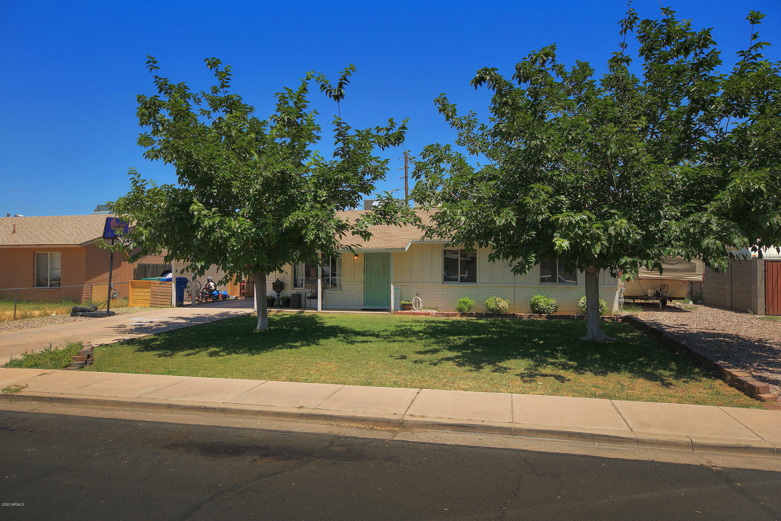 Property Photo:  1438 W Crescent Avenue  AZ 85202 