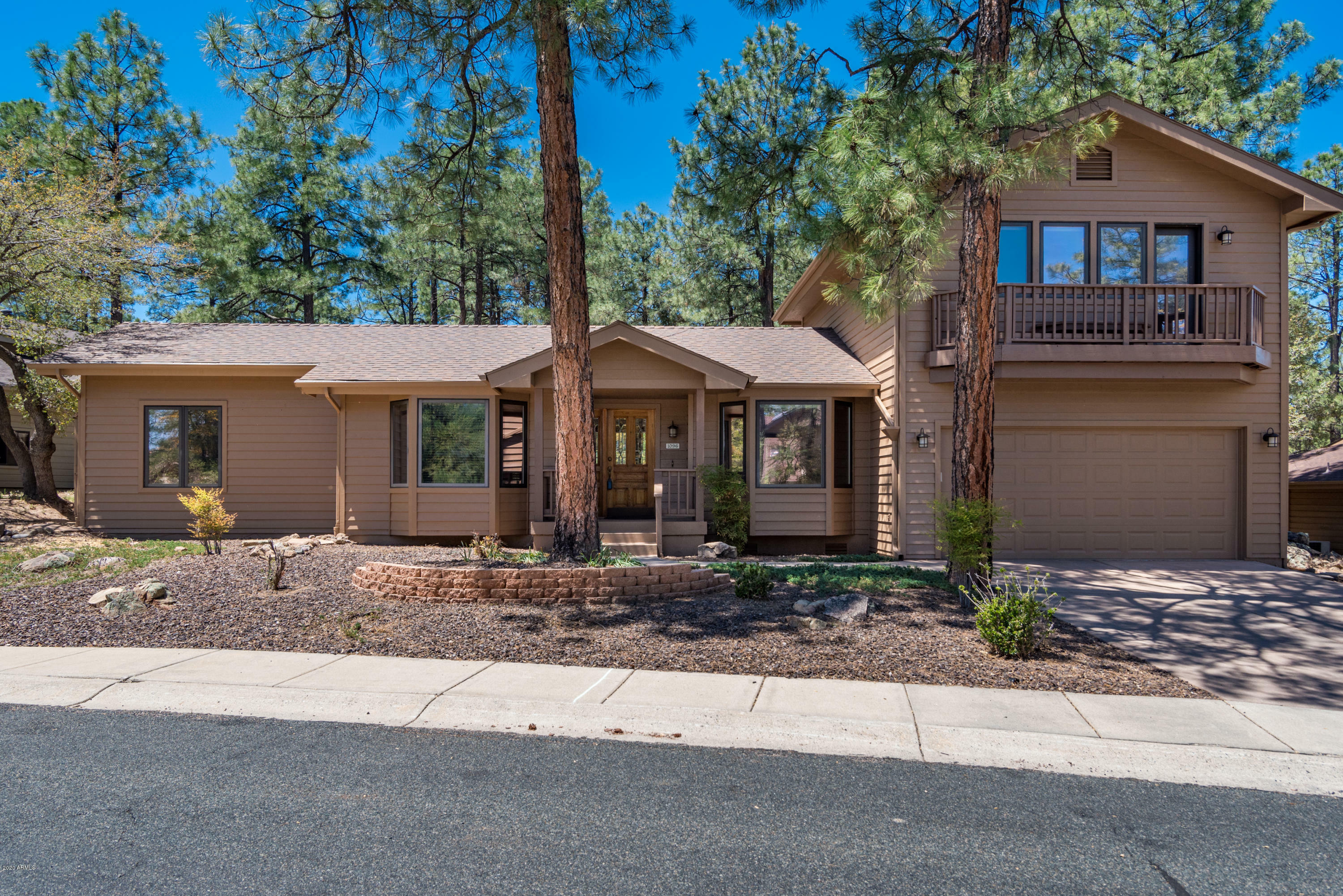 Property Photo:  1096 Pine Country Court  AZ 86303 