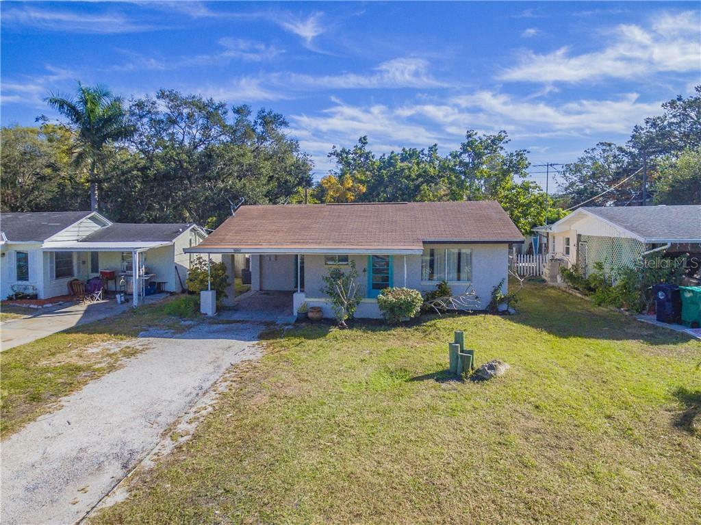 Property Photo:  1506 12th Avenue W  FL 34221 