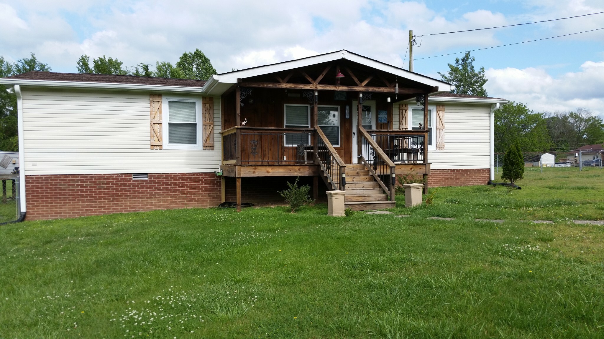 Property Photo:  1012 Moss Bennett Rd  TN 37015 