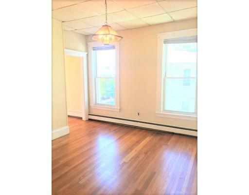 Property Photo: 154 Vine Street 2 MA 02149