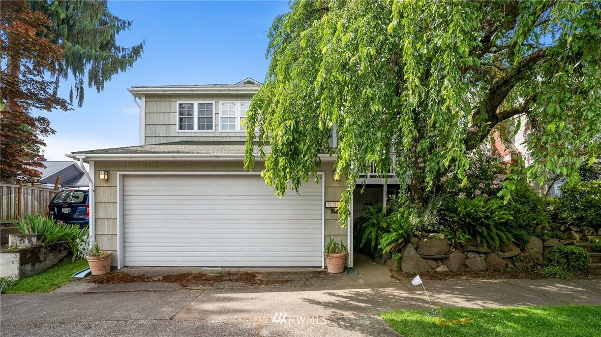 Property Photo: 7011 4th Avenue NW WA 98117