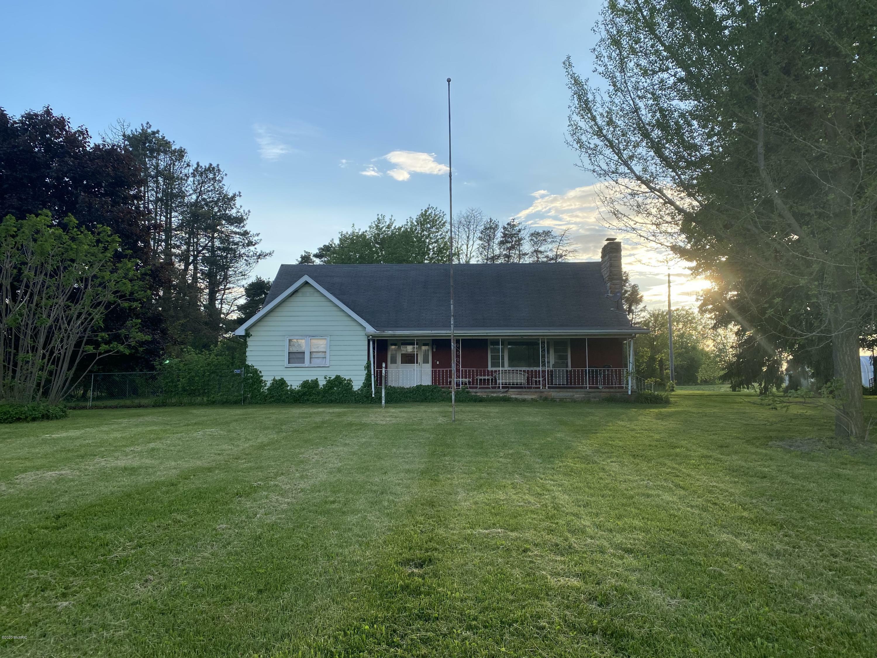 Property Photo:  14308 Madron Lake Road  MI 49107 