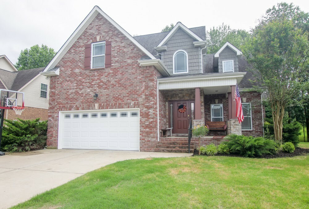 Property Photo:  511 Titans Cir  TN 37127 