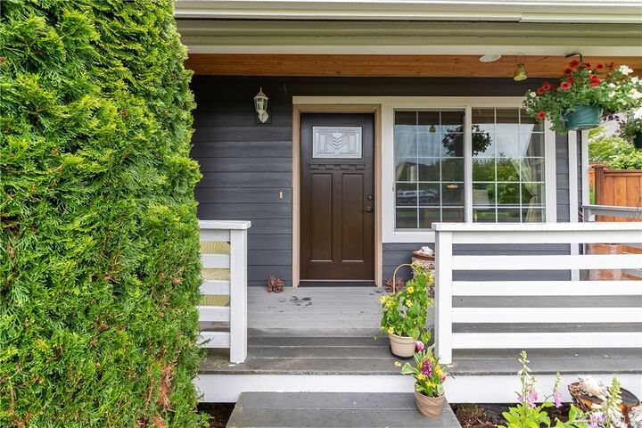 Property Photo:  4713  Bedford Avenue  WA 98226 