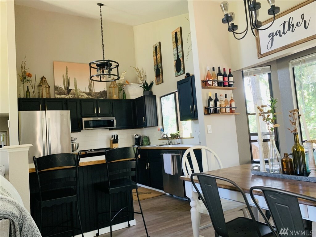 Property Photo: 26511 197th Place SE WA 98042