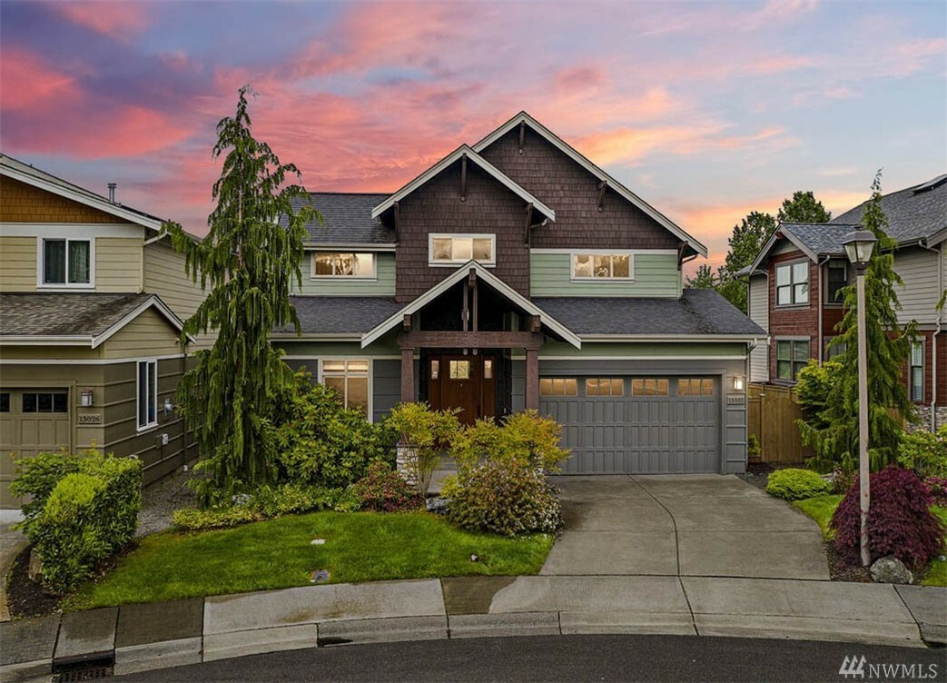 Property Photo: 13032 SE 288th Place WA 98092