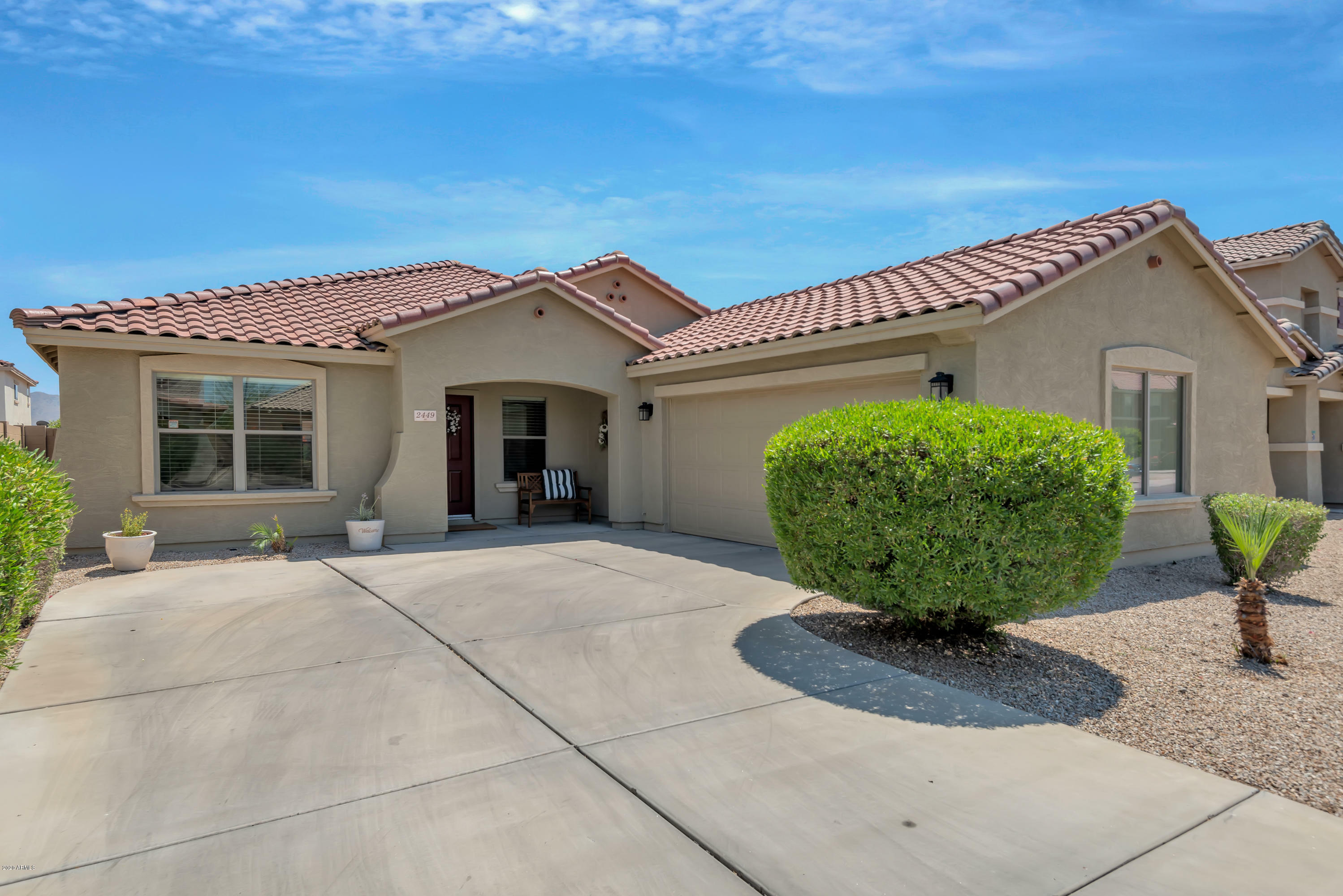 Property Photo:  2449 W Spencer Run  AZ 85041 