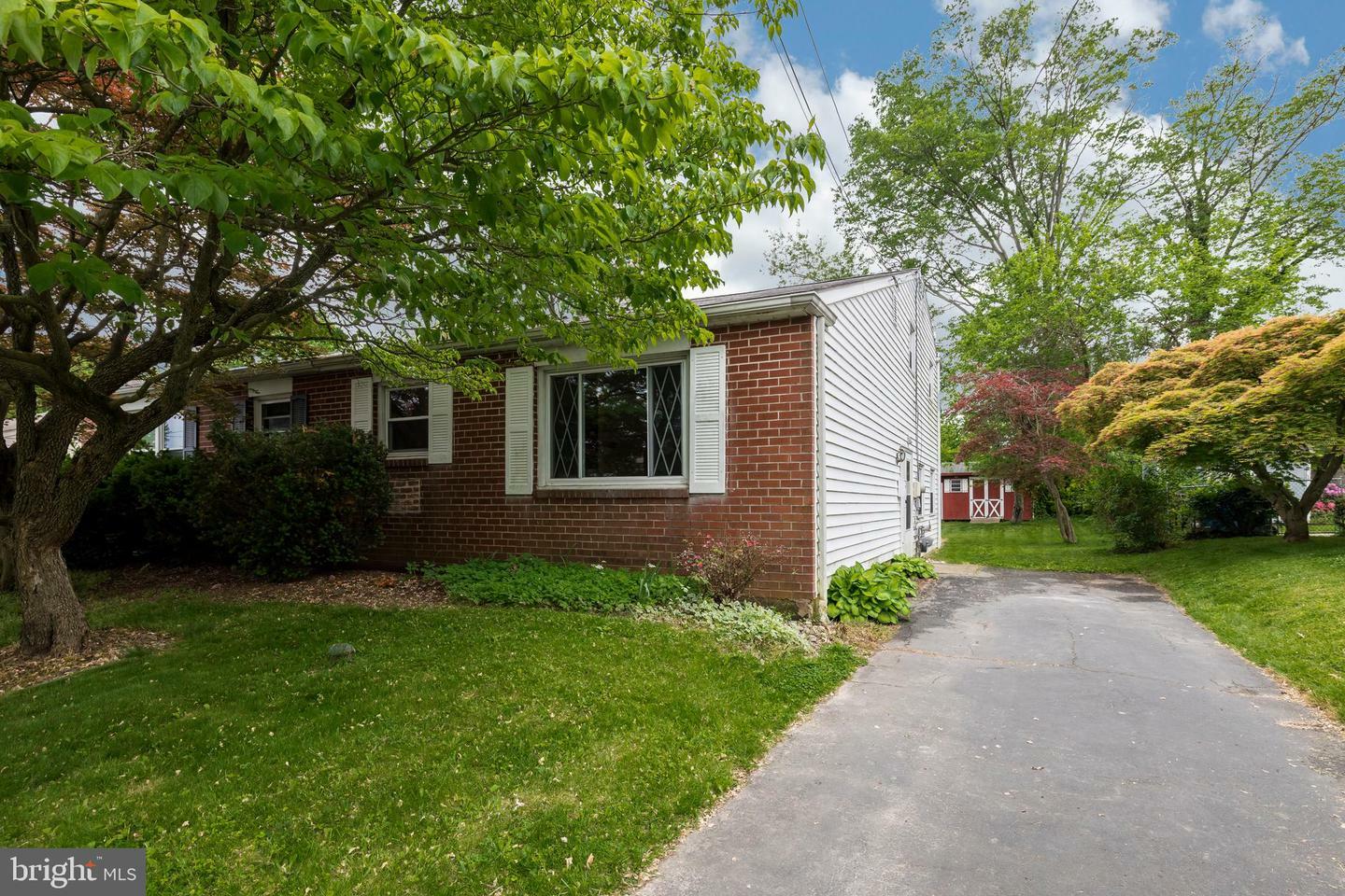 Property Photo:  800 Cherry Street  PA 19446 