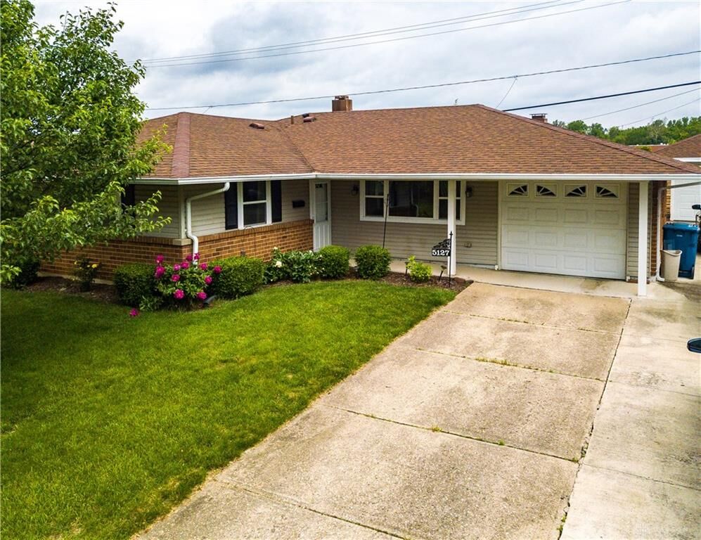 Property Photo:  5127 Chesham Drive  OH 45424 