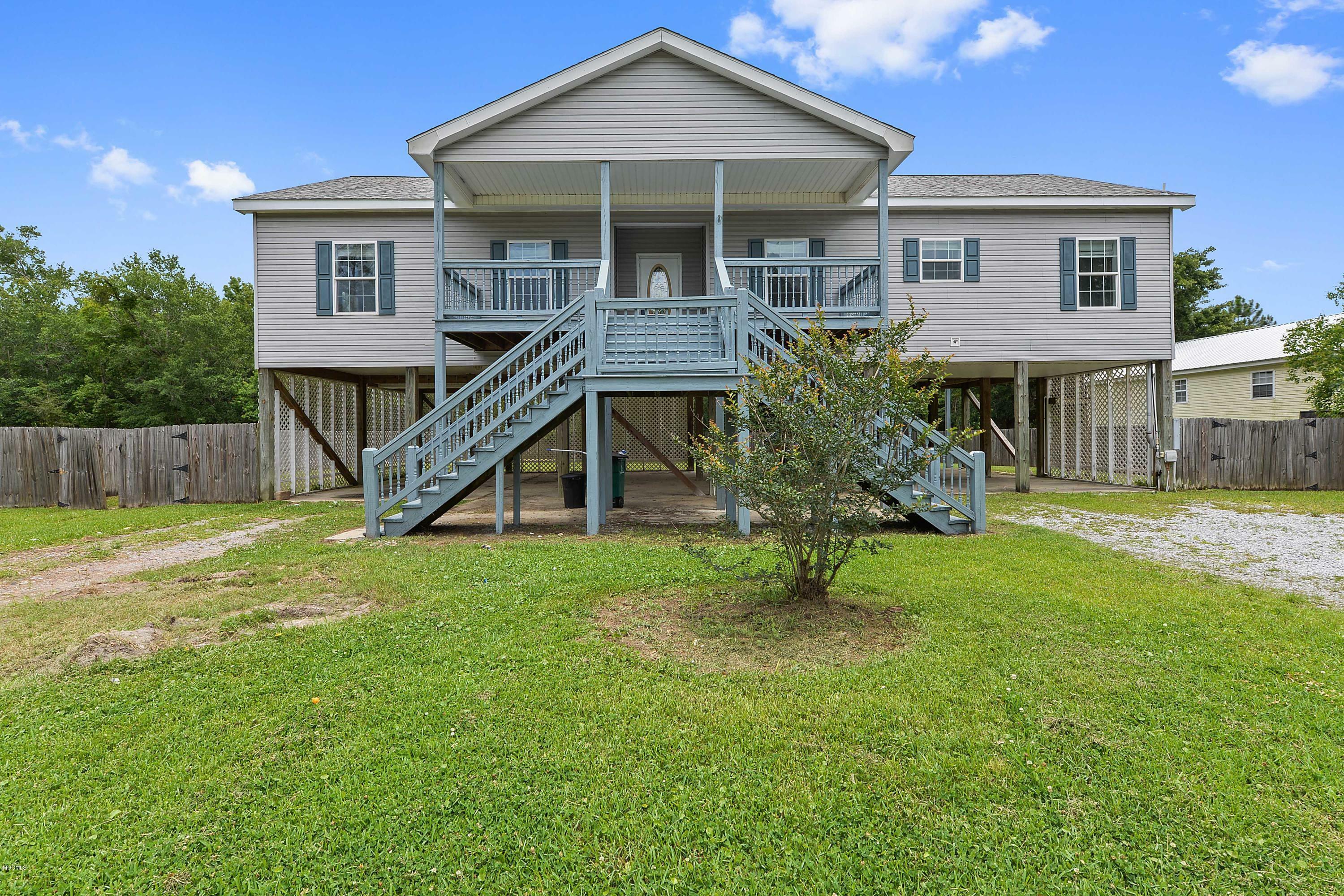 Property Photo:  374 Woodman Avenue  MS 39571 