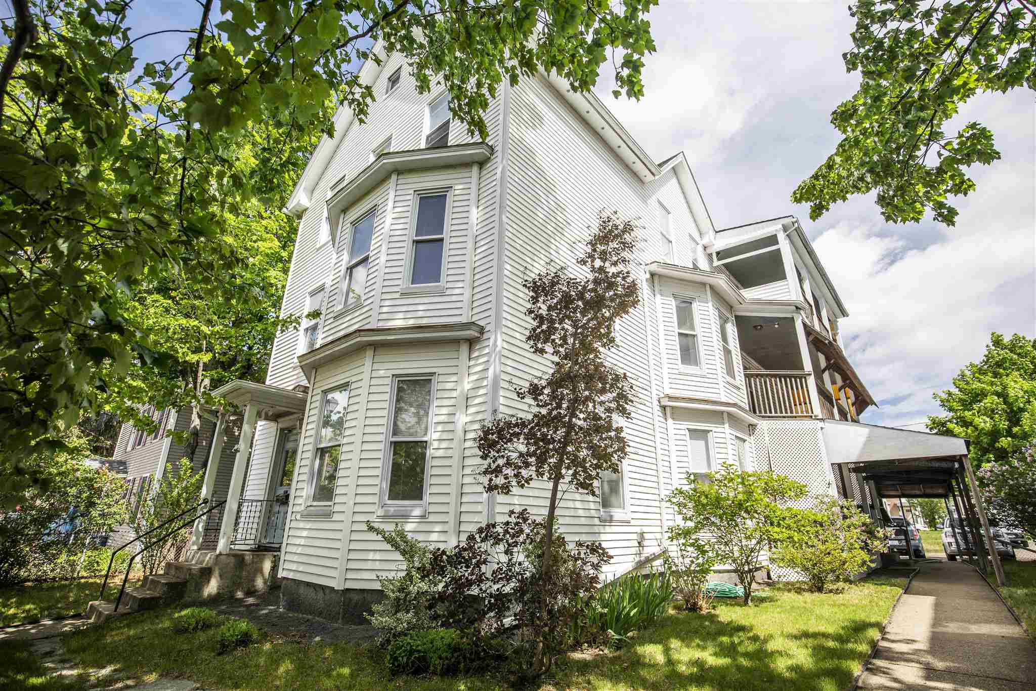 Property Photo:  280 Spruce Street  NH 03103 