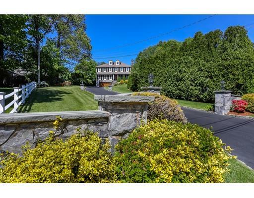 Property Photo:  6 Colonial Lane  MA 02021 