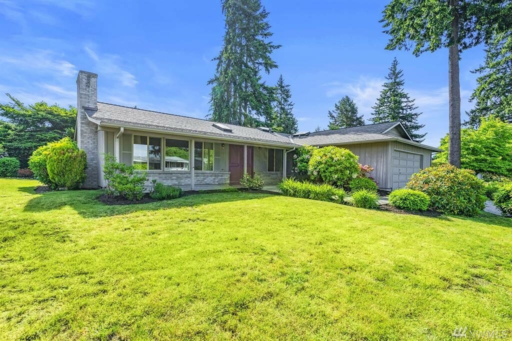 Property Photo: 13716 116th Place NE WA 98034