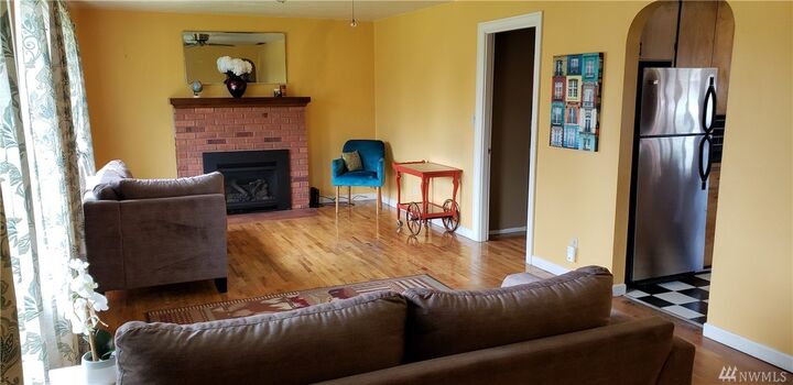 Property Photo: 156 SW 9th Street WA 98532