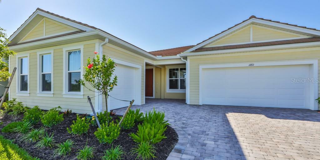 Property Photo: 11871 Alessandro Lane 180 FL 34293