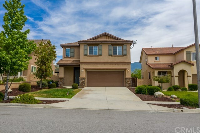 Property Photo:  17662 Comfrey Drive  CA 92407 