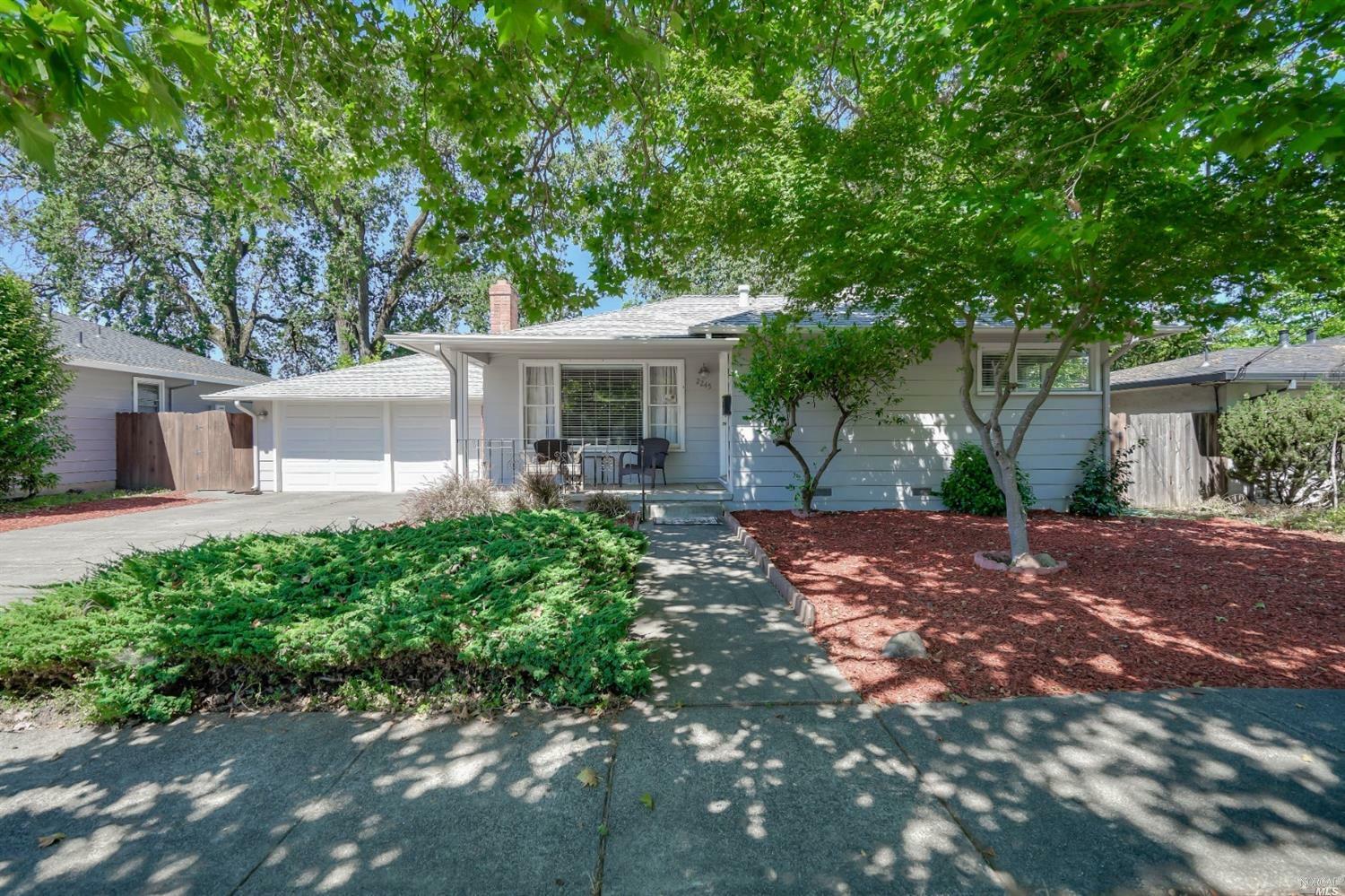 Property Photo: 2245 Meyers Drive CA 95403