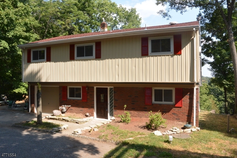 Property Photo:  175 W Lake Shore Dr  NJ 07866 