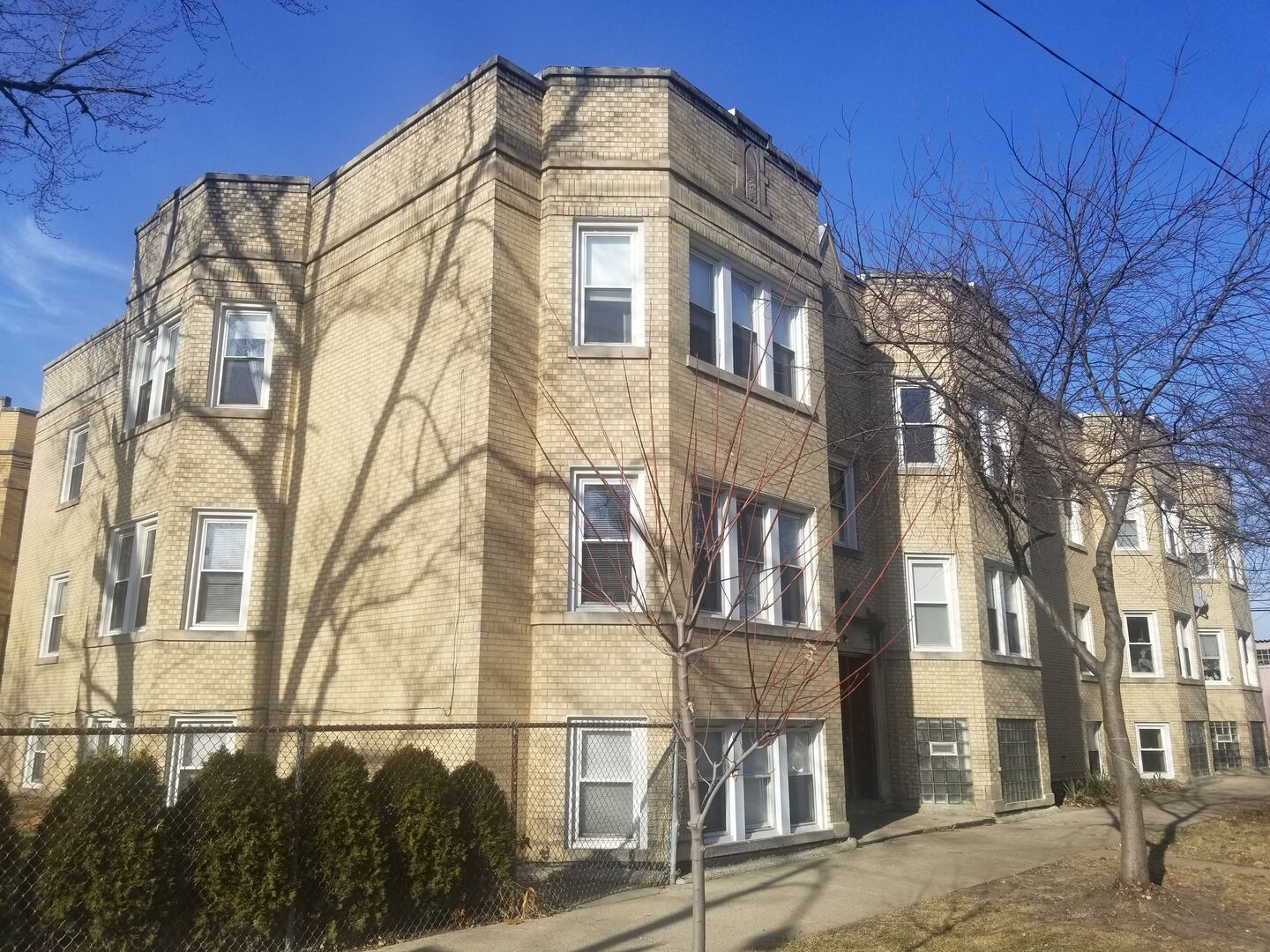 Property Photo:  2736 North Lockwood Avenue  IL 60639 