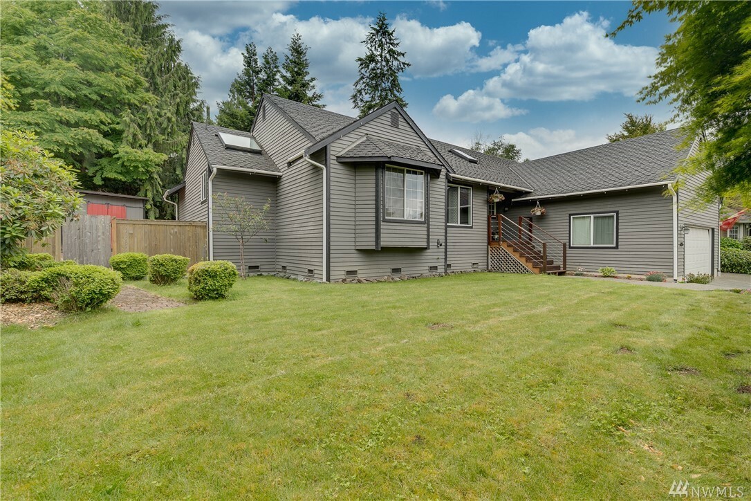 Property Photo: 6416 138th Place SE WA 98296