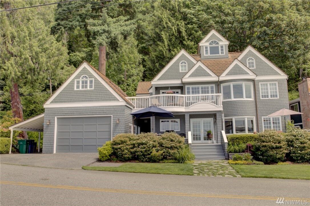 Property Photo:  11825  Tulare Way W  WA 98271 