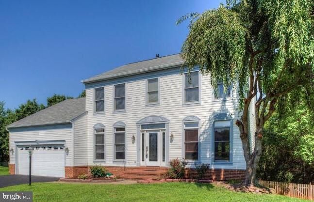 Property Photo: 20712 Edgebrook Court VA 20147