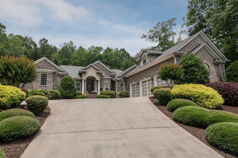 Property Photo:  325 Ravenwood Drive SE  GA 30161 