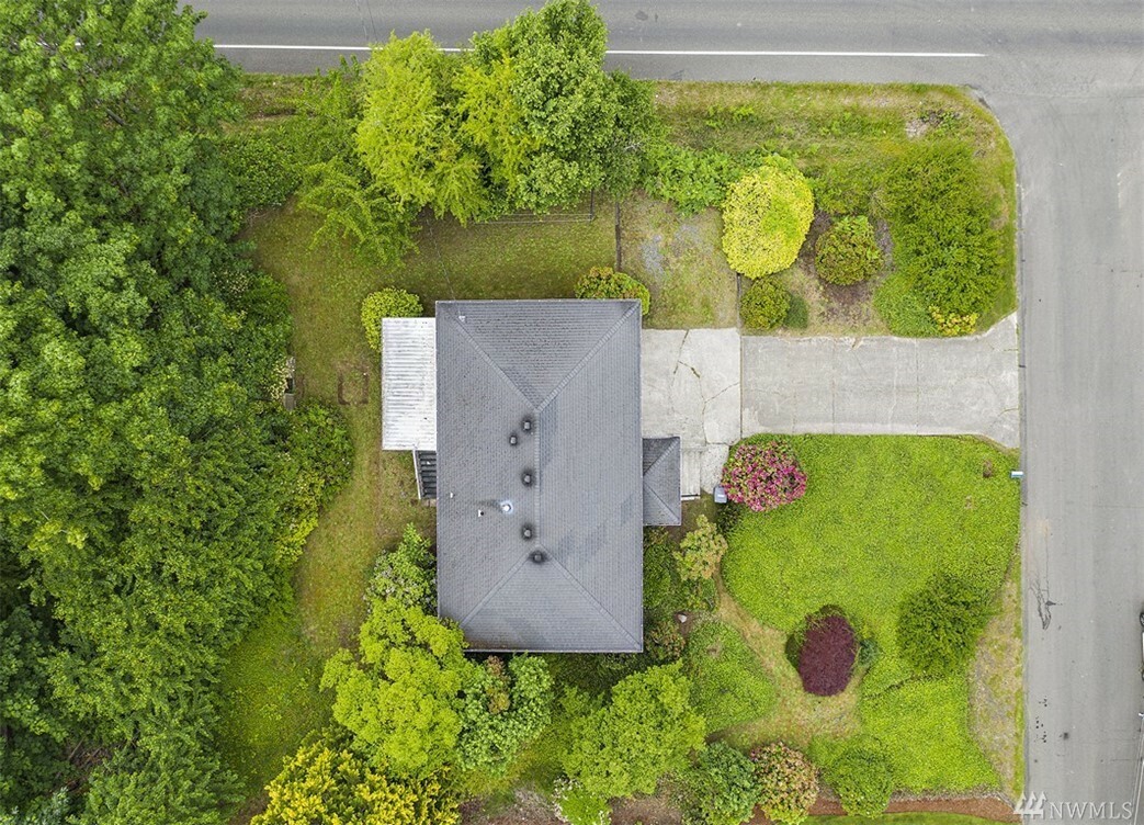Property Photo: 8402 75th Ave E WA 98371