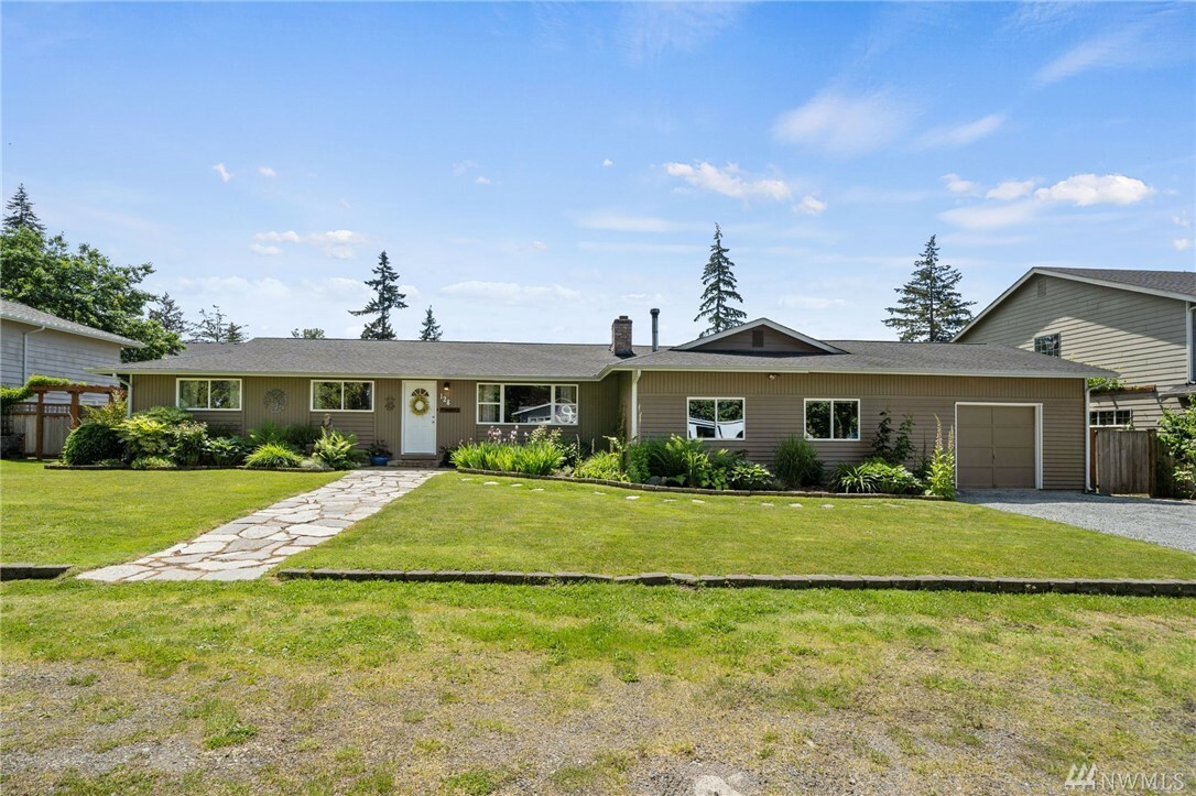 Property Photo:  128 183rd St SW  WA 98012 