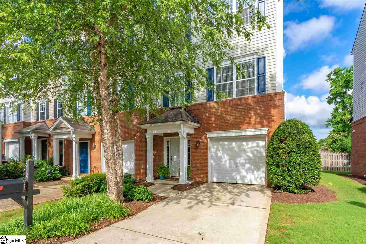 Property Photo:  818 Giverny Court  SC 29607 